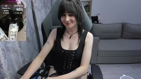 Snapshot of misty_dark chatting on 05.15.26 misty_dark online show from 05.15.26