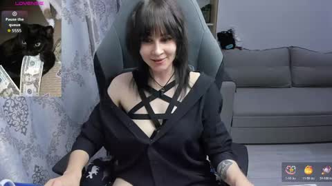 Snapshot of misty_dark chatting on 06.03.26 misty_dark online show from 06.03.26
