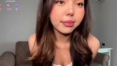 Snapshot of mistybunny chatting on 06.07.26 Mei online show from 06.07.26