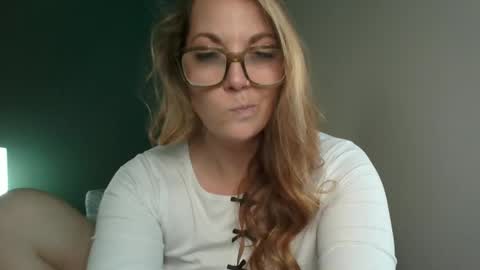 Snapshot of mistymorgan chatting on 02.25.25 Misty Morgan online show from 02.25.25