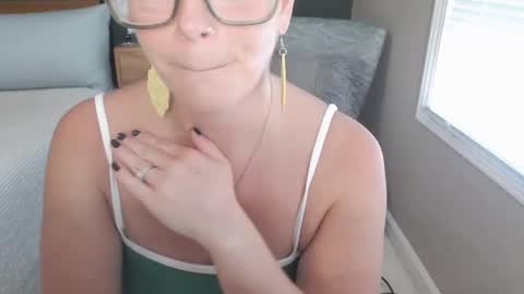 Snapshot of mistymorgan chatting on 10.08.25 Misty Morgan online show from 10.08.25