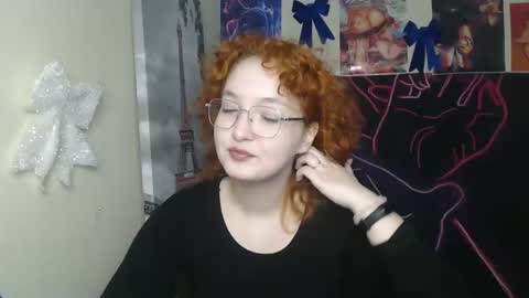 Snapshot of mistyrosee chatting on 01.18.26 Aria online show from 01.18.26