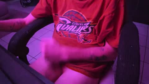 Snapshot of mitchelletbella chatting on 01.11.26 MitchellBWC online show from 01.11.26