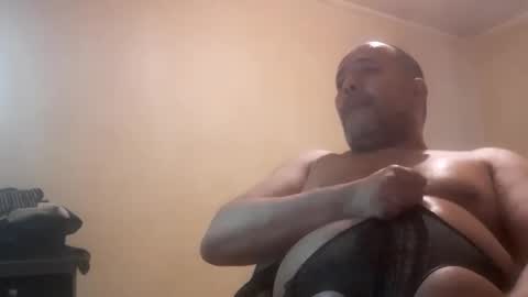 Snapshot of mito51 chatting on 02.04.25 mito51 online show from 02.04.25