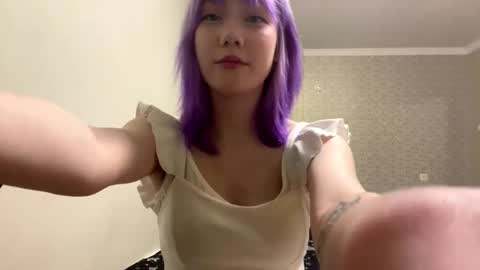 Mila online show from 10.18.25