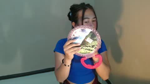 Snapshot of mitsuri_yuki chatting on 01.14.25 Mitsu online show from 01.14.25