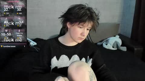 Snapshot of miya_chinen chatting on 01.24.25 Miya online show from 01.24.25
