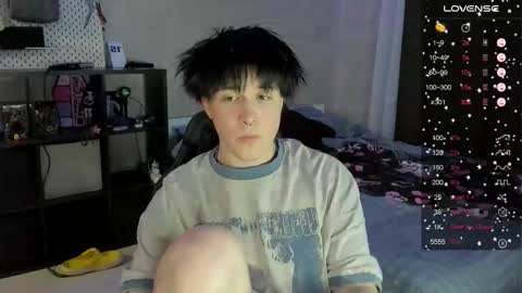 MeowMiku online show from 12.05.25