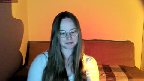 Snapshot of miya_mimi chatting on 09.10.25 Miya online show from 09.10.25