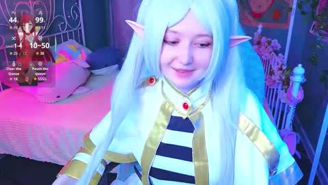 Snapshot of mizukinoyoru chatting on 09.12.25 Mizuki online show from 09.12.25