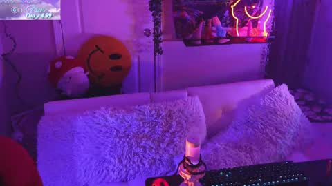 Snapshot of mj_vodkagirls chatting on 02.19.25 Hera Tethra Bathtub stream 20k followers Ask about our custom videos3 online show from 02.19.25