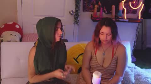 Snapshot of mj_vodkagirls chatting on 02.24.25 Hera Tethra Bathtub stream 20k followers Ask about our custom videos3 online show from 02.24.25