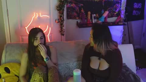 Snapshot of mj_vodkagirls chatting on 03.06.25 Hera Tethra Bathtub stream 20k followers Ask about our custom videos3 online show from 03.06.25