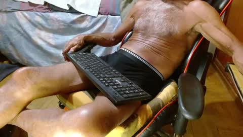 Mario jose online show from 12.25.24