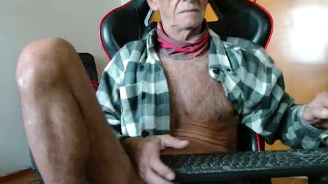Snapshot of mjmadurengue chatting on 05.30.26 Mario jose online show from 05.30.26
