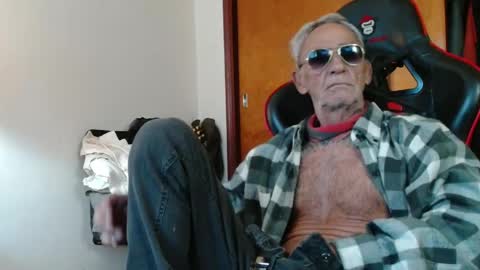 Snapshot of mjmadurengue chatting on 06.01.26 Mario jose online show from 06.01.26