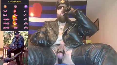 Snapshot of mmazsnake chatting on 02.15.25 SMOKINsnakeEYEZ online show from 02.15.25