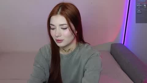 Snapshot of mmkakpoxyi22 chatting on 02.27.25 alice and ray online show from 02.27.25