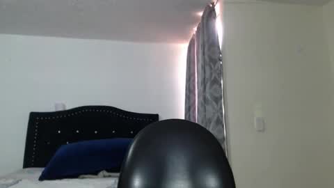 Snapshot of mmm_maryana1 chatting on 04.22.26 mmm_maryana1 online show from 04.22.26