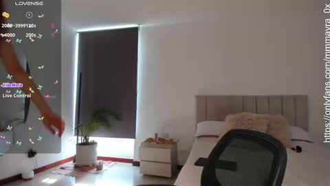 MAYRA   online show from 09.25.25