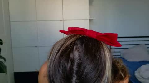 mmminnie online show from 11.13.25