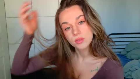 mmminnie online show from 03.18.26