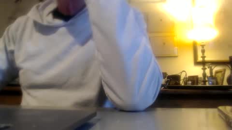 Snapshot of mmythmaker chatting on 02.18.26 mmythmaker online show from 02.18.26