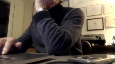 Snapshot of mmythmaker chatting on 05.25.26 mmythmaker online show from 05.25.26