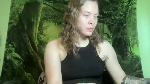 Snapshot of mo0n_goddess chatting on 07.20.26 Misty online show from 07.20.26