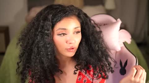 Snapshot of moan_4_you chatting on 12.15.24 Ruxxx online show from 12.15.24