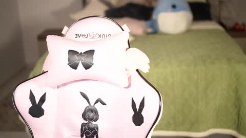 Snapshot of moan_4_you chatting on 12.16.24 Ruxxx online show from 12.16.24