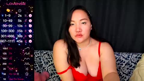 Snapshot of moanakoa chatting on 12.02.24 moanakoa online show from 12.02.24