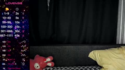 Snapshot of moanakoa chatting on 12.03.24 moanakoa online show from 12.03.24