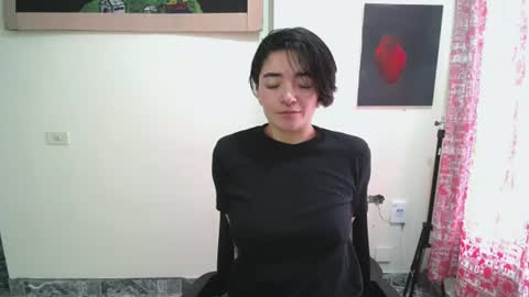 Snapshot of mocca_117 chatting on 06.18.26 Sam online show from 06.18.26