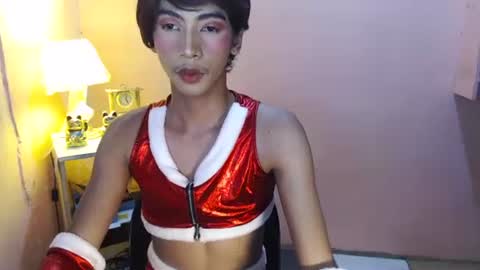 Mocha Locca  online show from 12.23.24