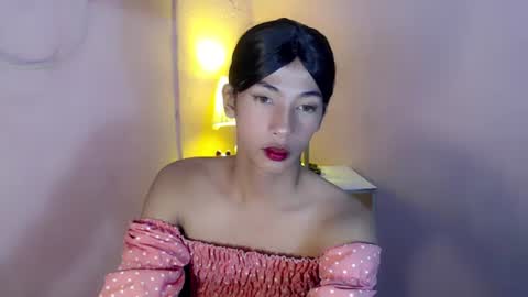 Mocha Locca  online show from 01.15.25