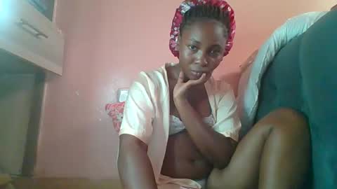 Snapshot of mochakei chatting on 03.04.26 mochakei online show from 03.04.26