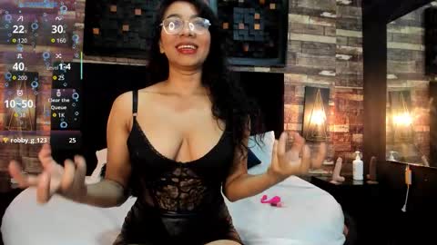 mochasins_ online show from 11.27.25