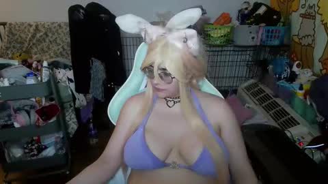 The Mochi Rainbow Variety Show online show from 04.04.26