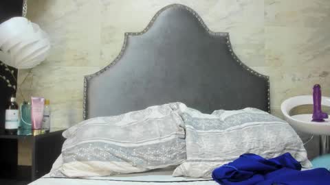 Sophia  online show from 02.06.26