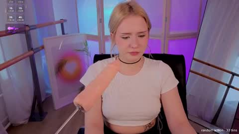 Molly online show from 04.30.26