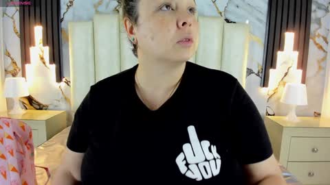 Hey Guys  Im Mollie online show from 01.26.25