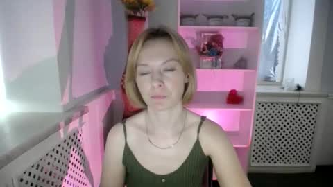 Snapshot of mollilove chatting on 05.23.26 mollilove online show from 05.23.26