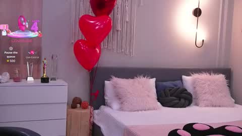 Molly online show from 02.15.26