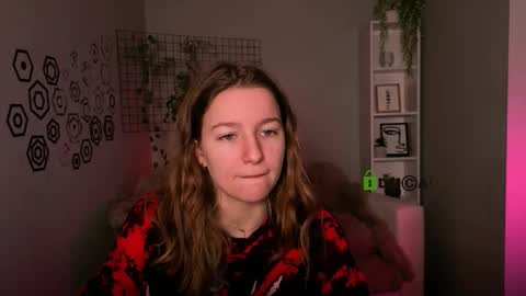 molly_lesser online show from 12.22.25