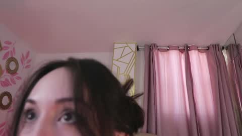   MOLLY   online show from 01.20.25