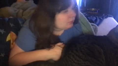 molly_moons online show from 10.28.25