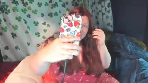 Snapshot of molly_moons chatting on 07.02.26 molly_moons online show from 07.02.26
