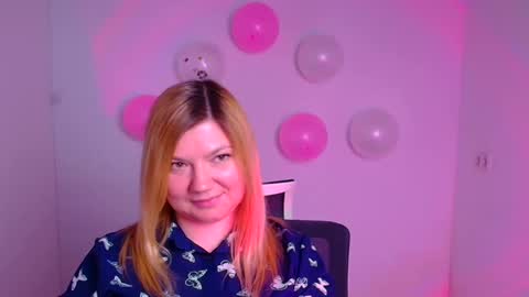 Molly online show from 02.15.25