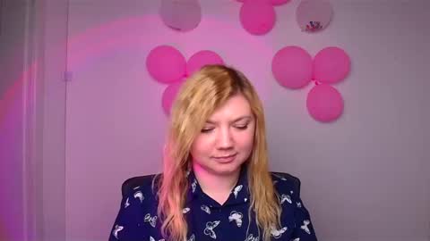 Molly online show from 02.26.25